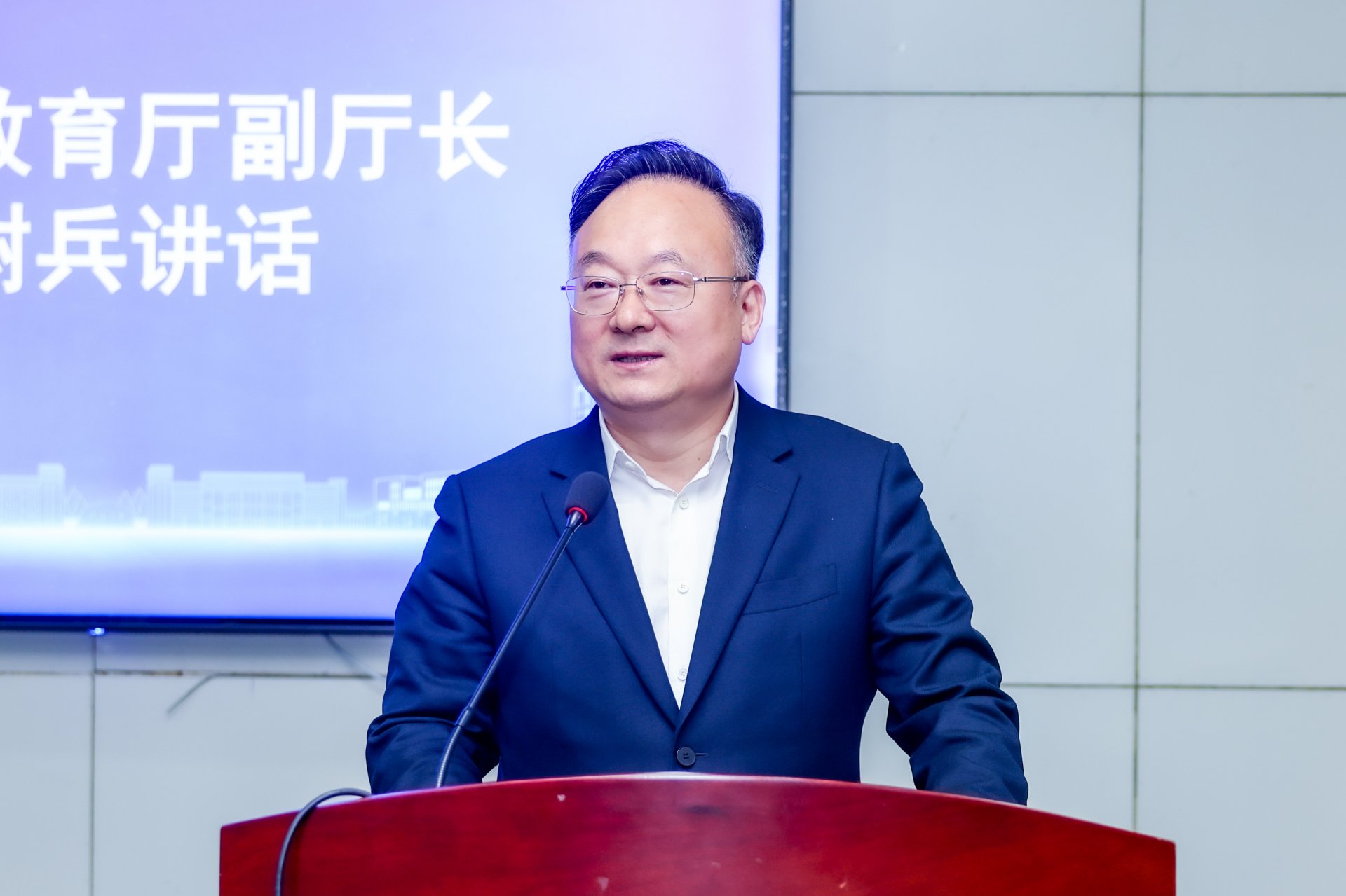 商亚投登录大厅新手怎么玩 同类内容